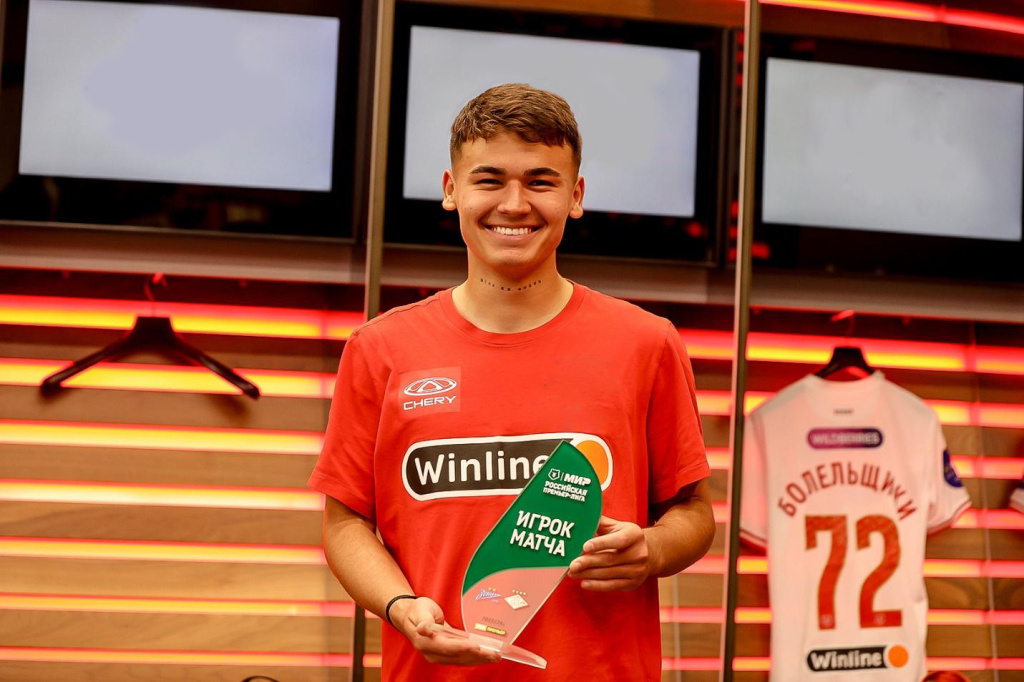 Угальде очень полезен в обороне